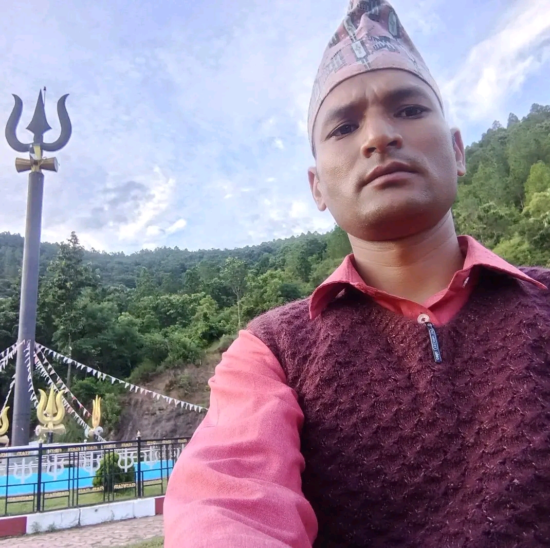 ठकेन्द्र के.सी.